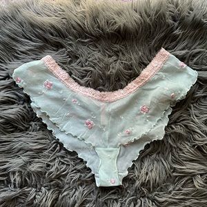 Vintage Victoria’s Secret Panties, floral silk size Large.